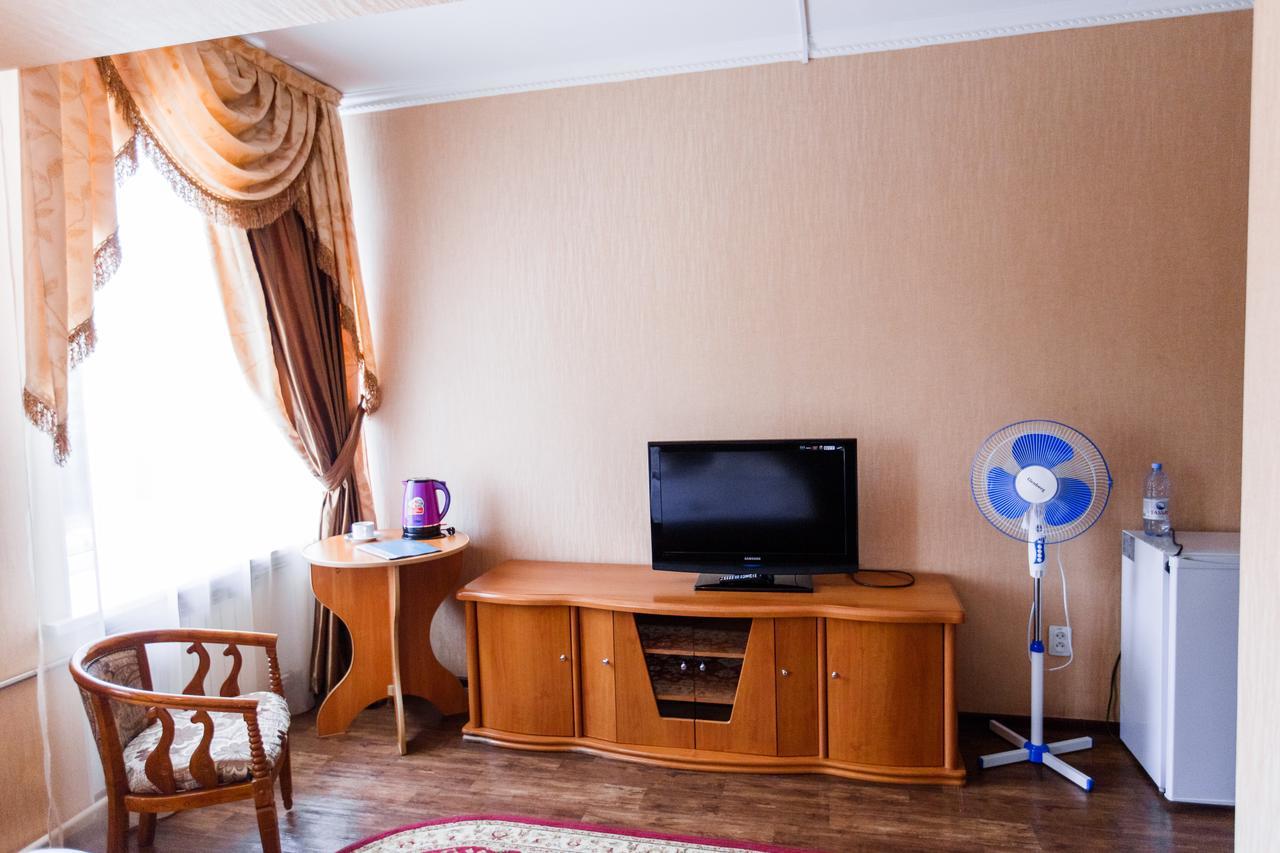 Hotel Altay Leninogorsk Buitenkant foto