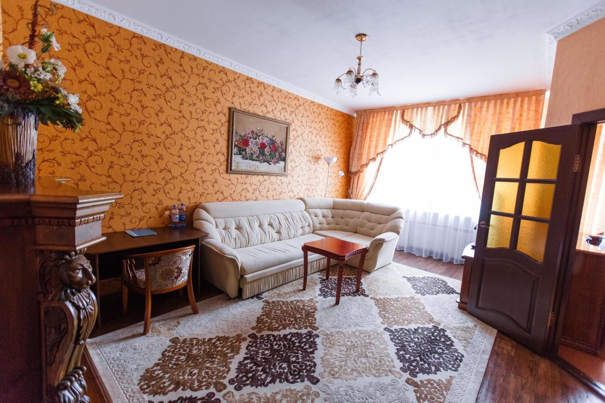 Hotel Altay Leninogorsk Buitenkant foto